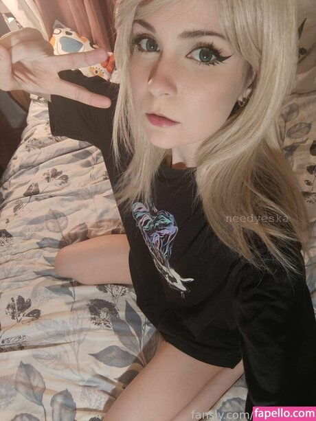 Needyeska pornstar high quality pictures