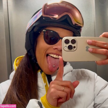 Diana Lawrence high quality star photo