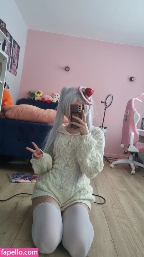 leikyu naked star pics