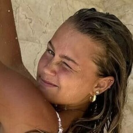 Avery Bracher pornstar nude img