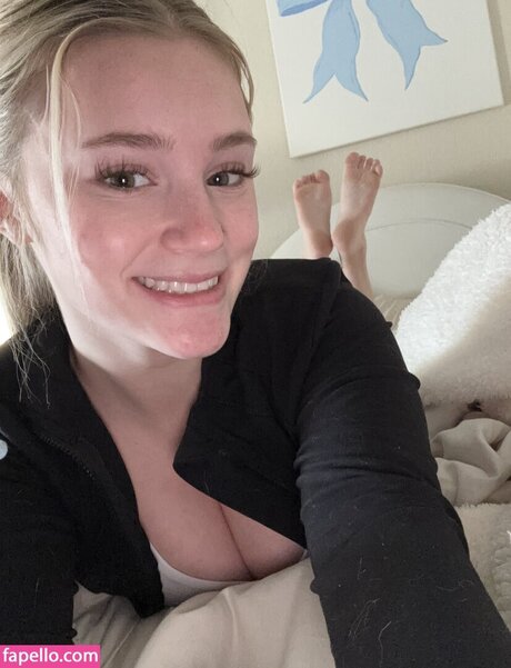 Mads Thompson Maddiiedee nudes pornstar img