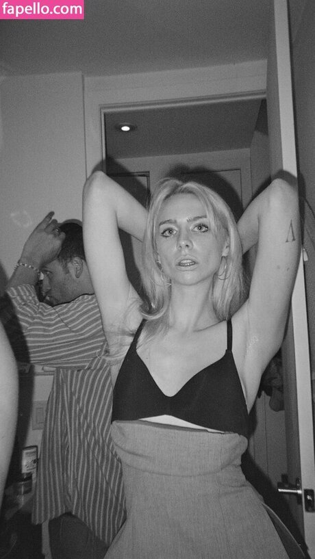 asian top onlyfans pretty gallery