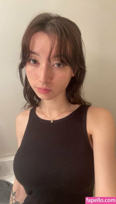 kaerisake model porn pictures