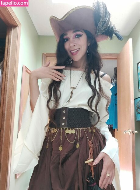 AlineFouche star erotic archive