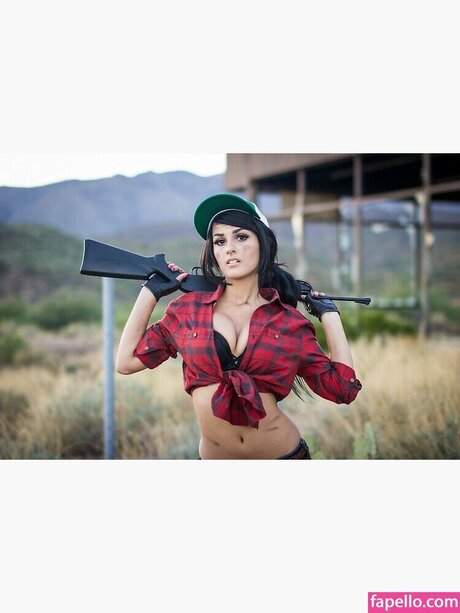 Sssniper Wolf pretty actress photo