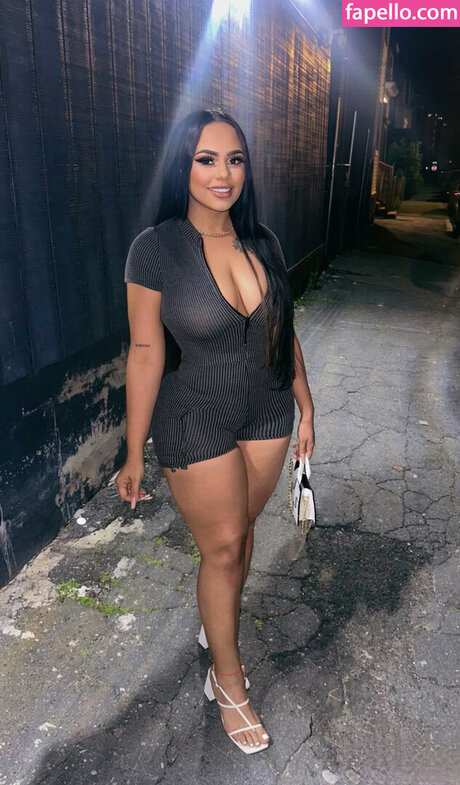 Luna Cruz art star img