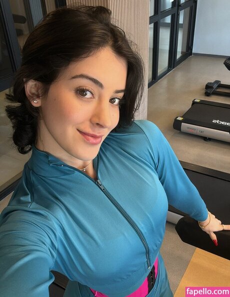 brown eyes kitty onlyfans beautiful naked pics