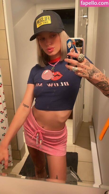 Gtayy STARGIRL model beautiful photo