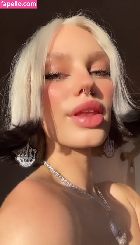 Gtayy STARGIRL art model pictures