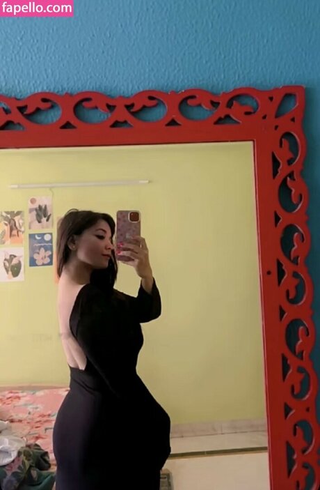 Nishi Tanwar star porn picture