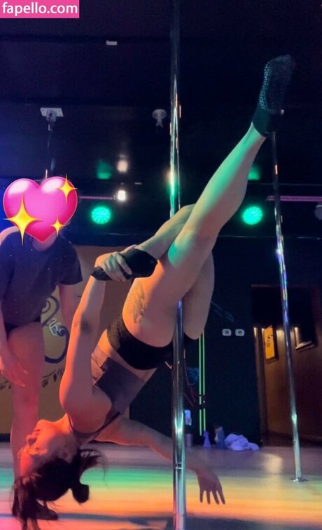 skinny blonde milf onlyfans erotic photos