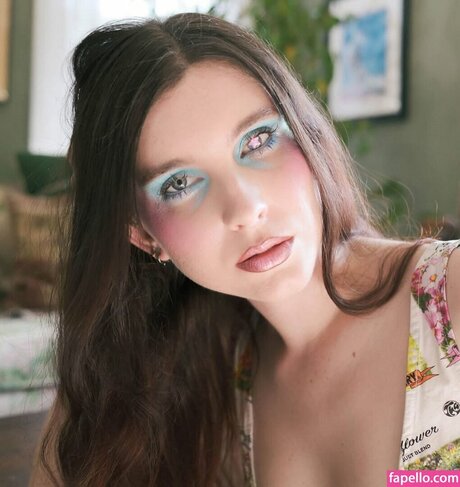 HeyMissTeacher pornstar sexy pic