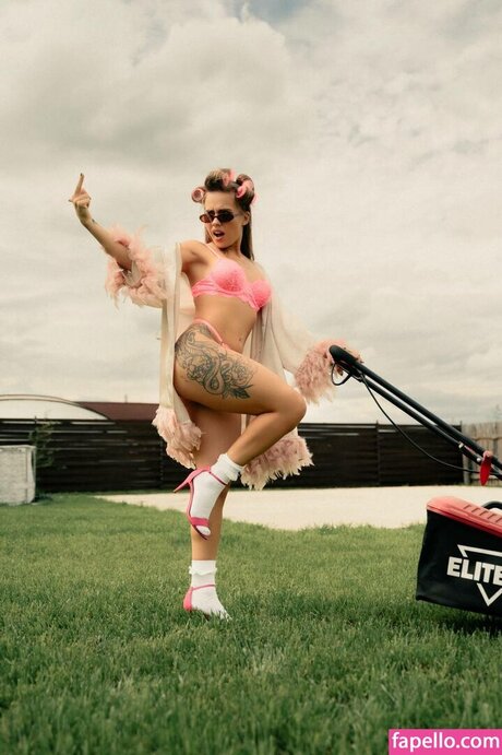 ebony pantyhose onlyfans beautiful naked photos