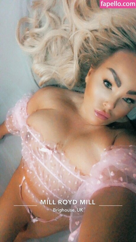 Mercedes Twitter Milf pretty actress picture