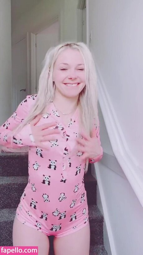 tiktok stars onlyfans sexy xxx picture