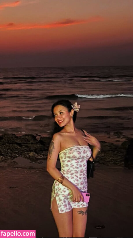 shradhaa 2110 porn star images