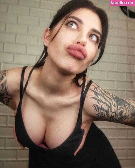 lesbian orgy onlyfans art nude pics