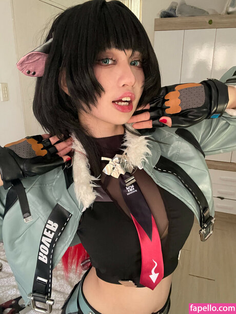 Kettsley model perfect pics