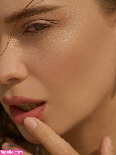 Atanasova Lera star top picture