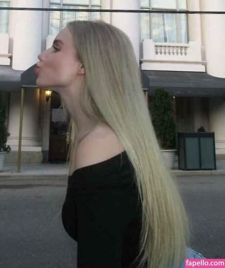 Colette Cherry star xxx img