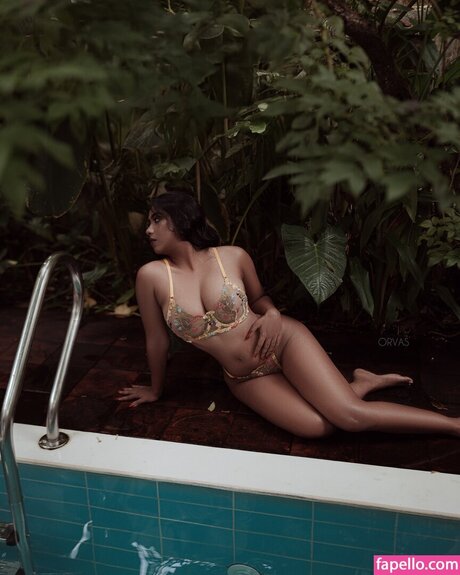 teen tits onlyfans naked images