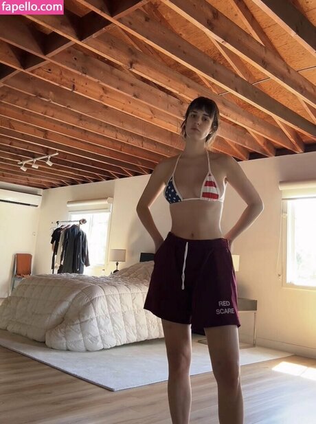 Madeline Quinn star best image