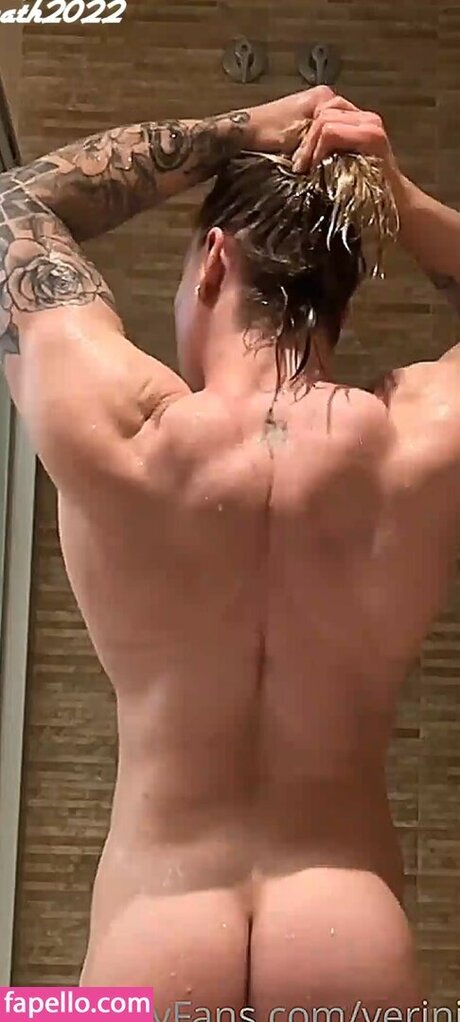 verininini hot pornstar gallery