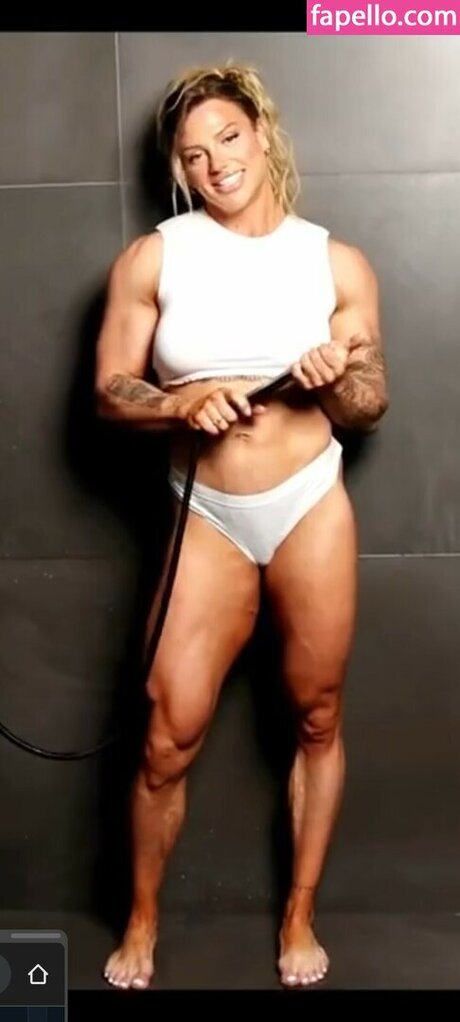 verininini pretty model galleries