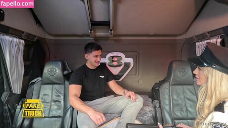 Ravenous Wife nudes model gallery