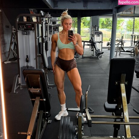 Livi Sheldon star adult photo