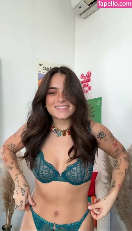 Julie Ferrat xxx actress photo