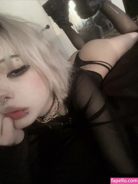 Paradoxy sexy actress archive