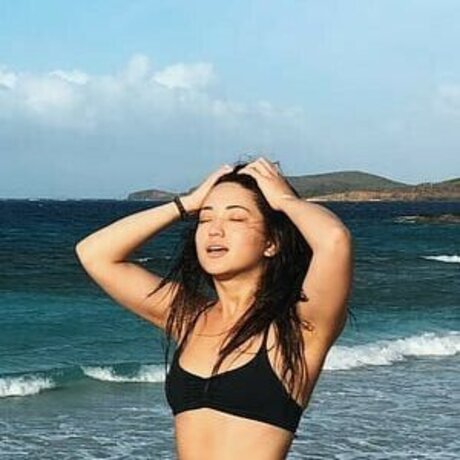 Reina Hardesty star nude photos