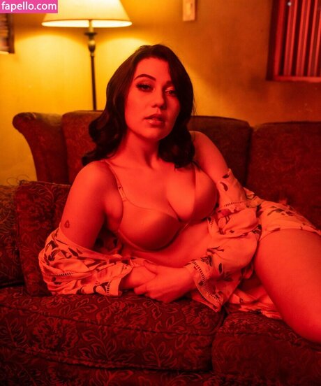 Jessie Paege xxx actress pics