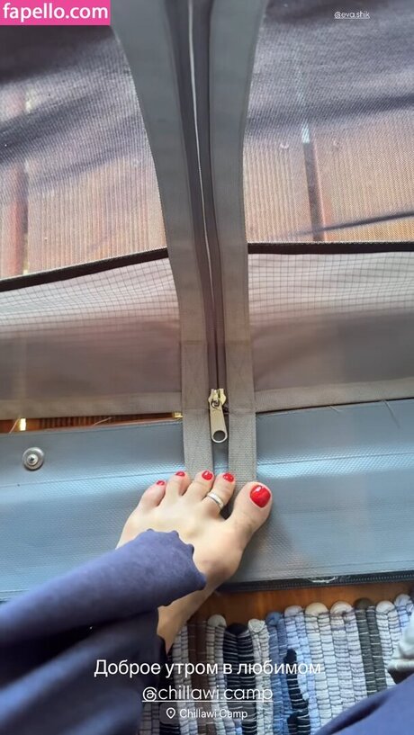 Eva Shik sex pornstar img