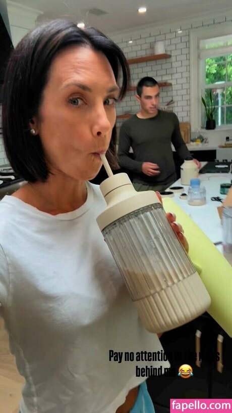 Autumn Calabrese model high quality photo