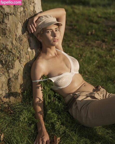 asi mikovich model adult gallery