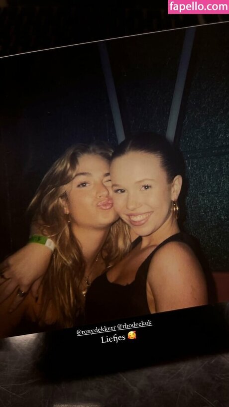 squirting pussy onlyfans naked img