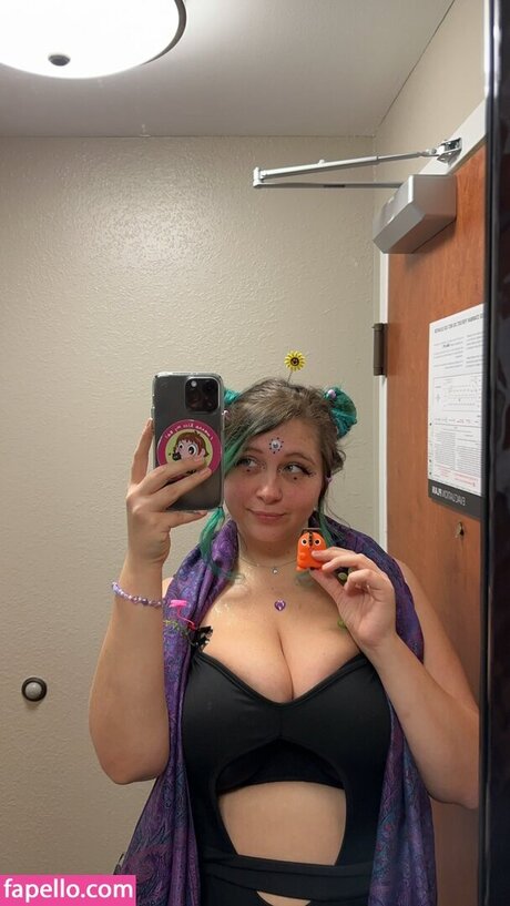 asian girlfriend onlyfans free naked images