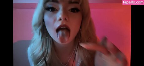 Emma s MySpace top star photos