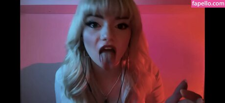 Emma s MySpace model hd pic