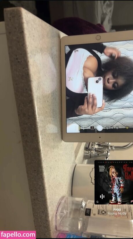 Perkpelts naked pornstar picture