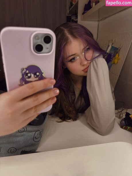 busty petite onlyfans nude photos