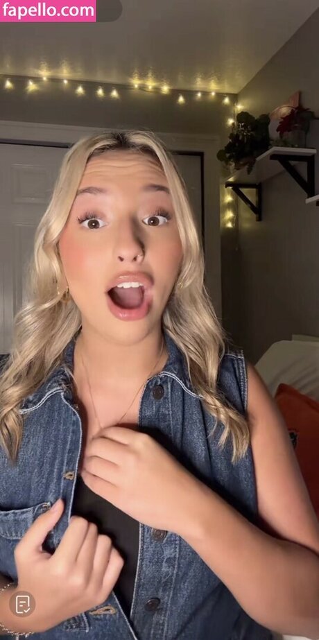 Cloud ASMR hot star archive