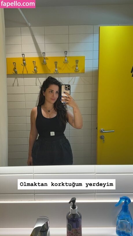 Deniz Ba da_ free pornstar photos