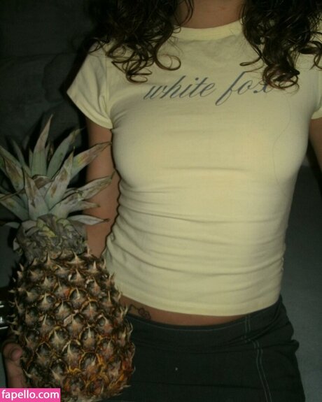 asian influencer onlyfans erotic images