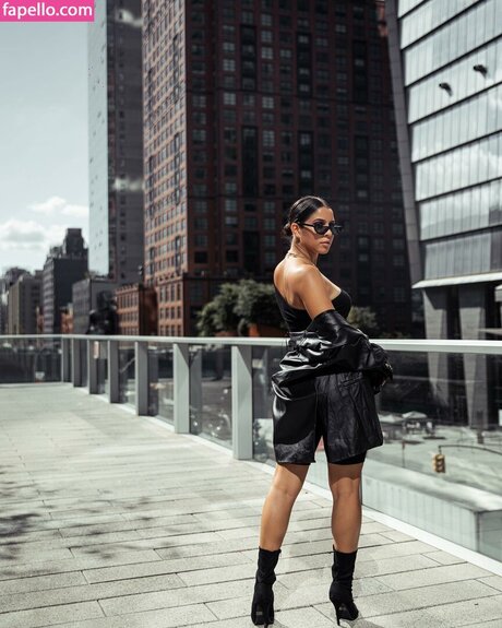 lips onlyfans beautiful porn galleries