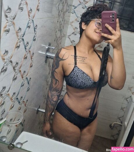 Aeileen Alexandra art model images