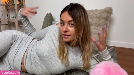 Simply Kel ASMR pornstar pretty image