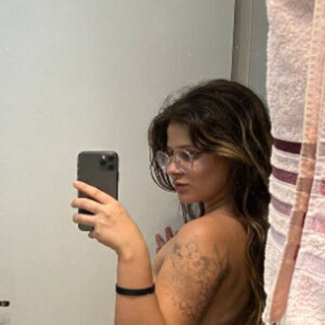 Julia Carolina erotic actress galleries